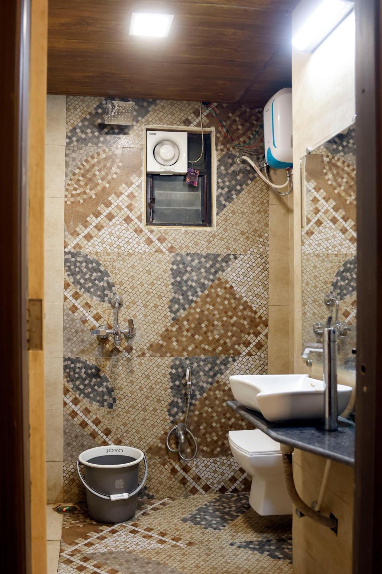 Hot - House Of Travellers, Lonavala By Mody Stays Bilik gambar